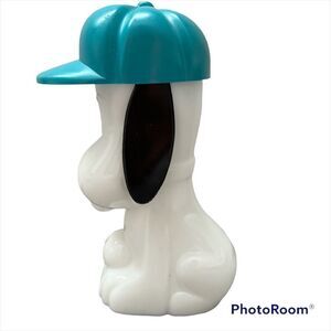 Vintage 1969 Avon Snoopy Excalibur After Shave Baseball Cap Milk Glass 5 oz.